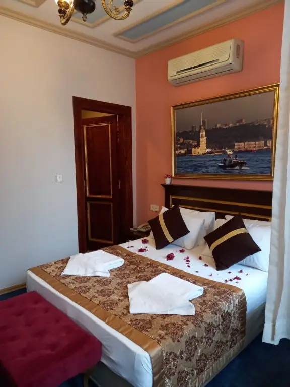 Стамбул: Отель Emirhan inn