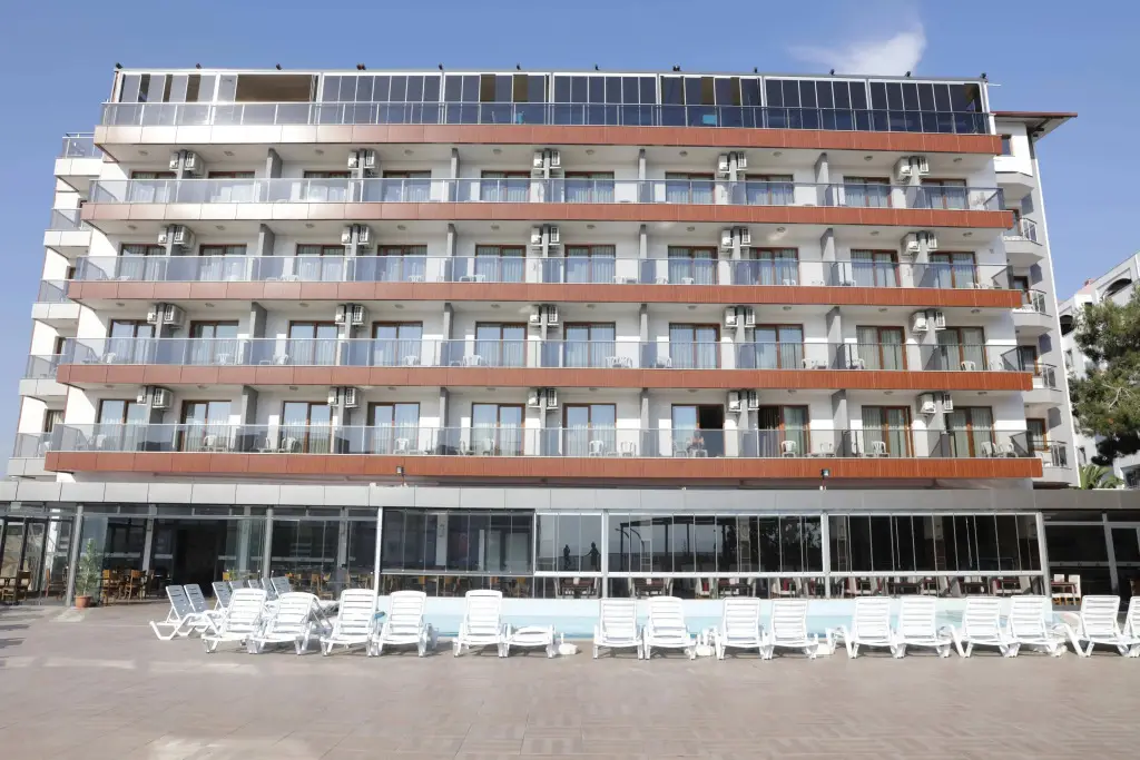 Кушадасы: Türkin Hotel