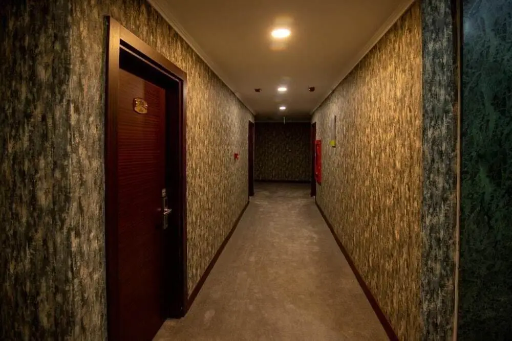 Ван: Sardur Hotel