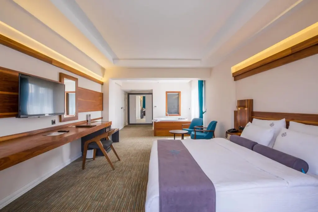 Болу: Karpalas City Hotel & Spa