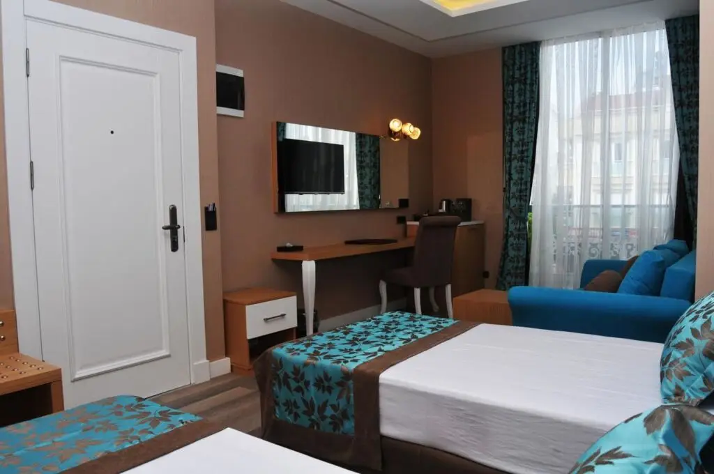 Анталья: La Porte Hotel