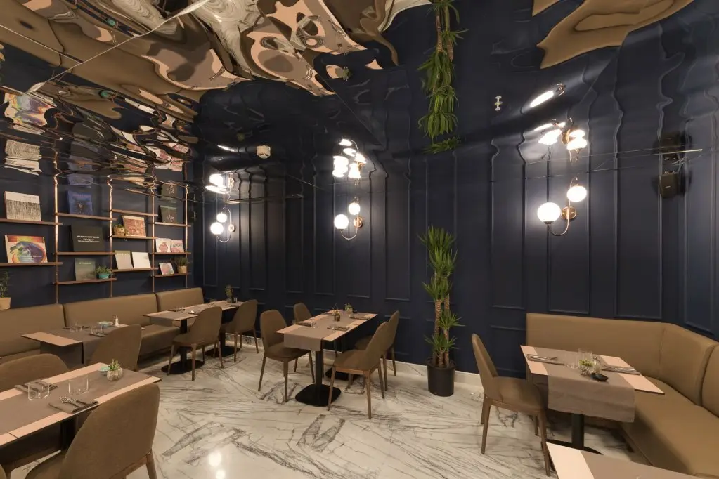Стамбул: Endless Art Hotel