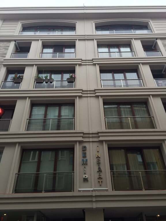 Стамбул: Celik Apartments
