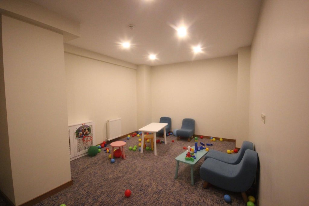 Зара: Garden Zara Hotel