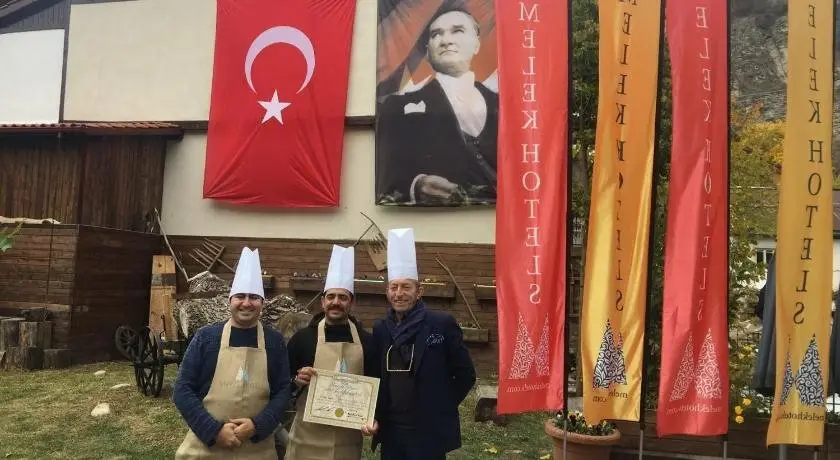 Мудурну: Melek Hotels Mudurnu Tekkeliler Konağı