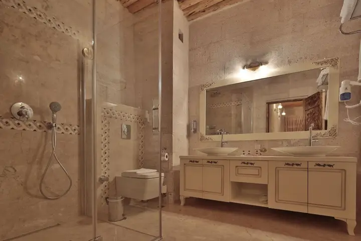 Учисар: Elit Cave Suites