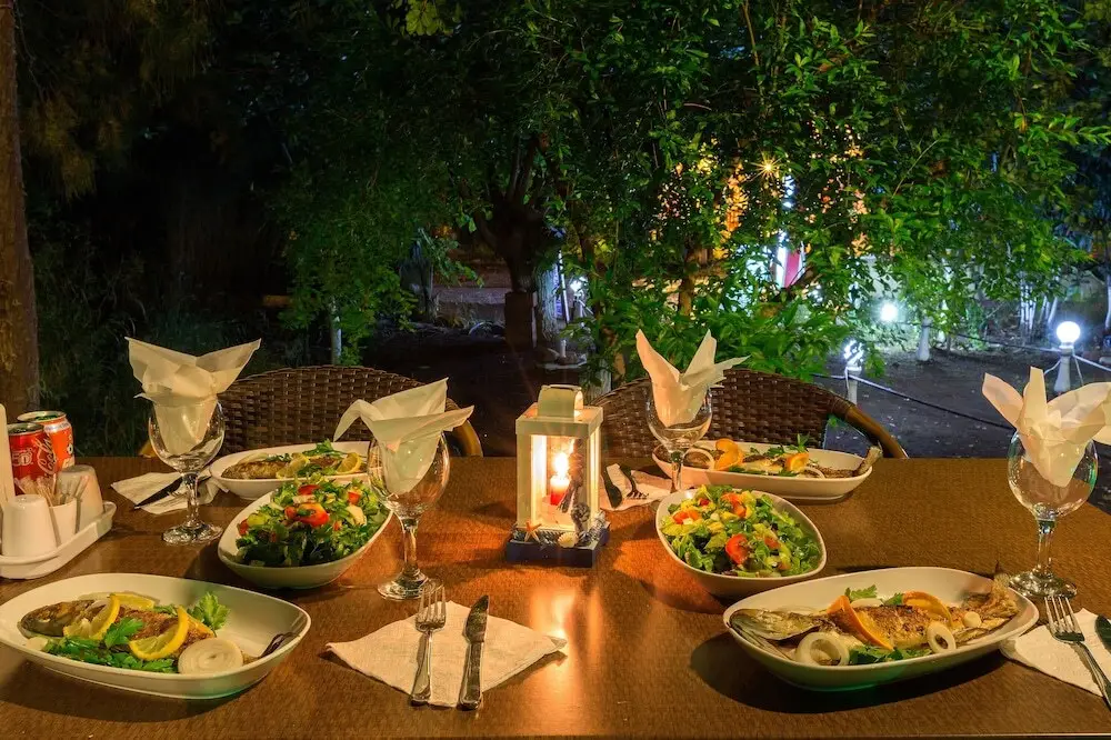 Чиралы: Secret Garden Bungalows Hotel