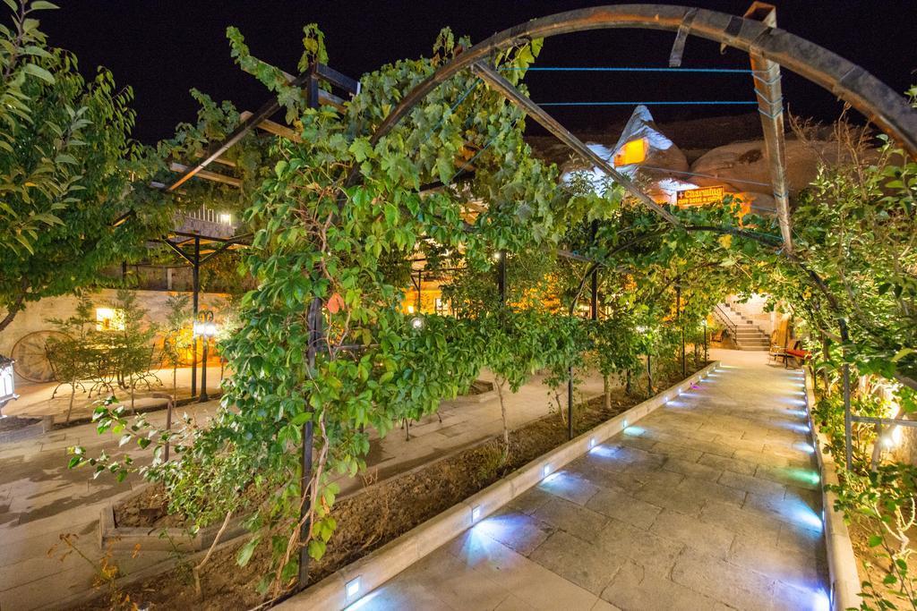 Charming Cave Hotel — фото 1