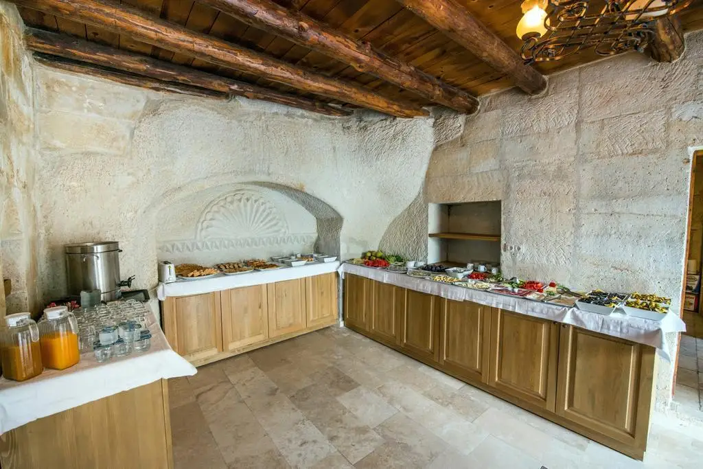 Гёреме: Charming Cave Hotel