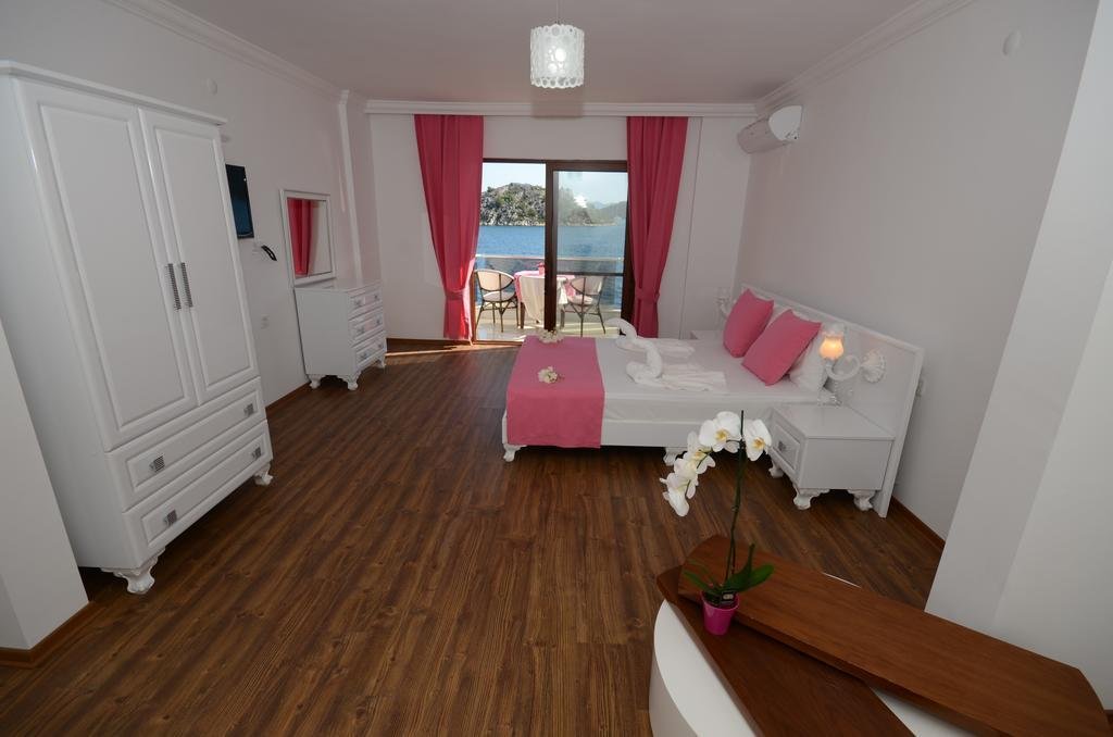 Бозбурун: Bozburun Dinc Otel