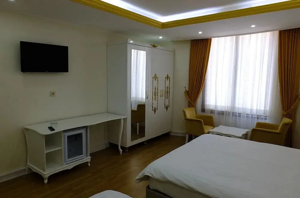 Бахсе: Bahçe Park Otel