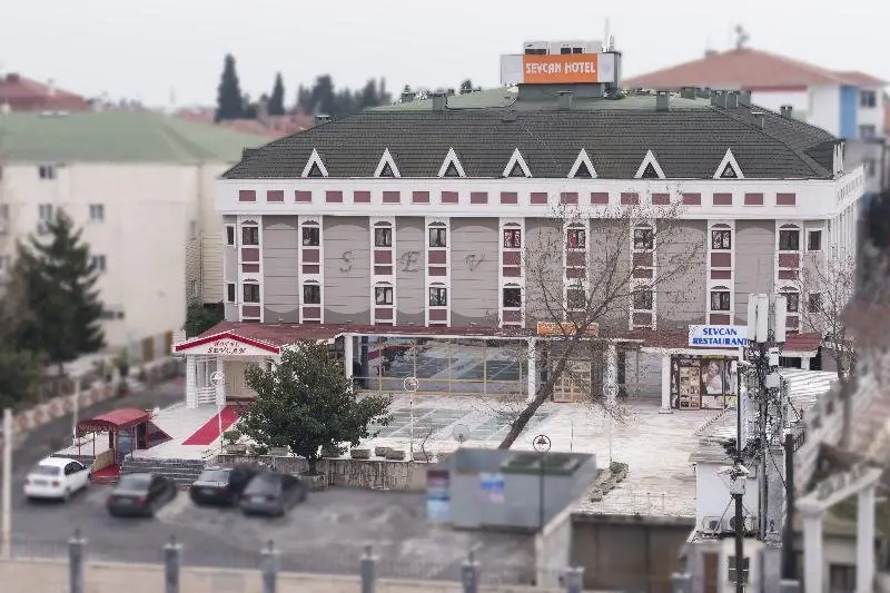 Бююкчекмедже: Sevcan Hotel