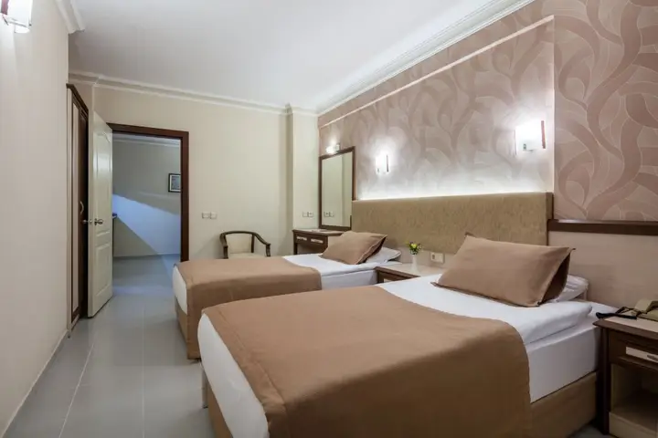 Аланья: May Flower Apart Hotel