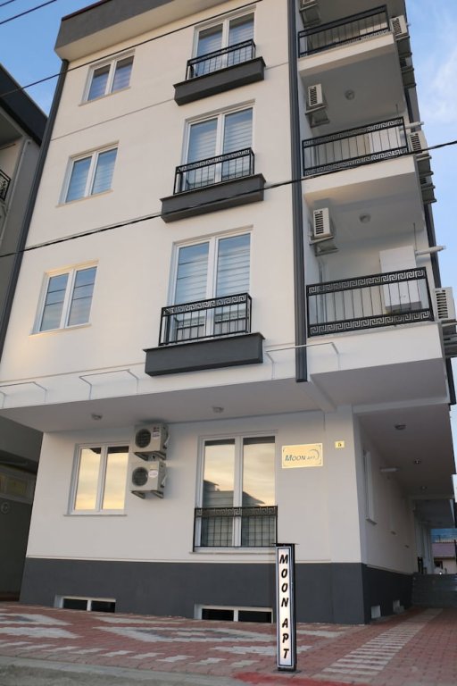 Орду: Moon Apt