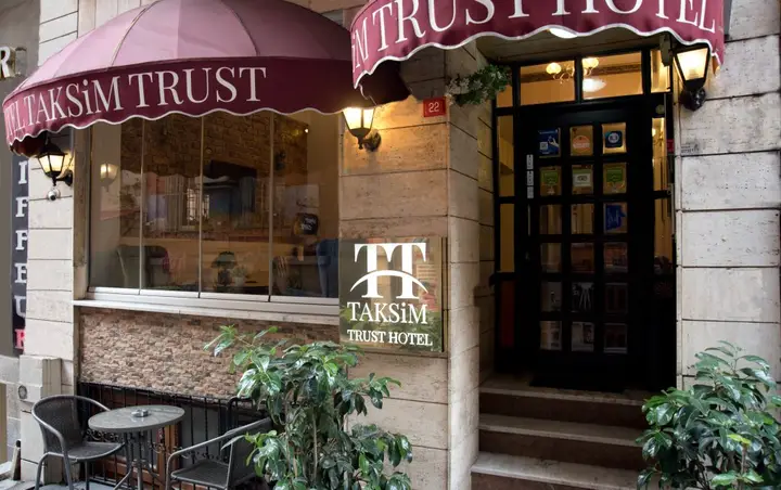 Стамбул: Отель Taksim Trust