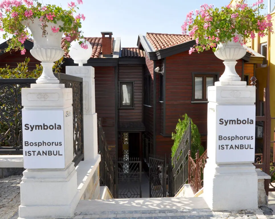 Стамбул: Symbola Bosphorus Istanbul
