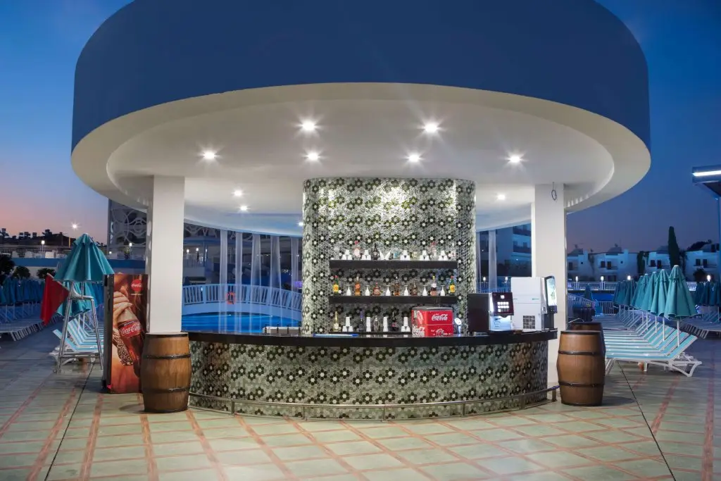 Авсаллар: Granada Luxury Beach - All Inclusive