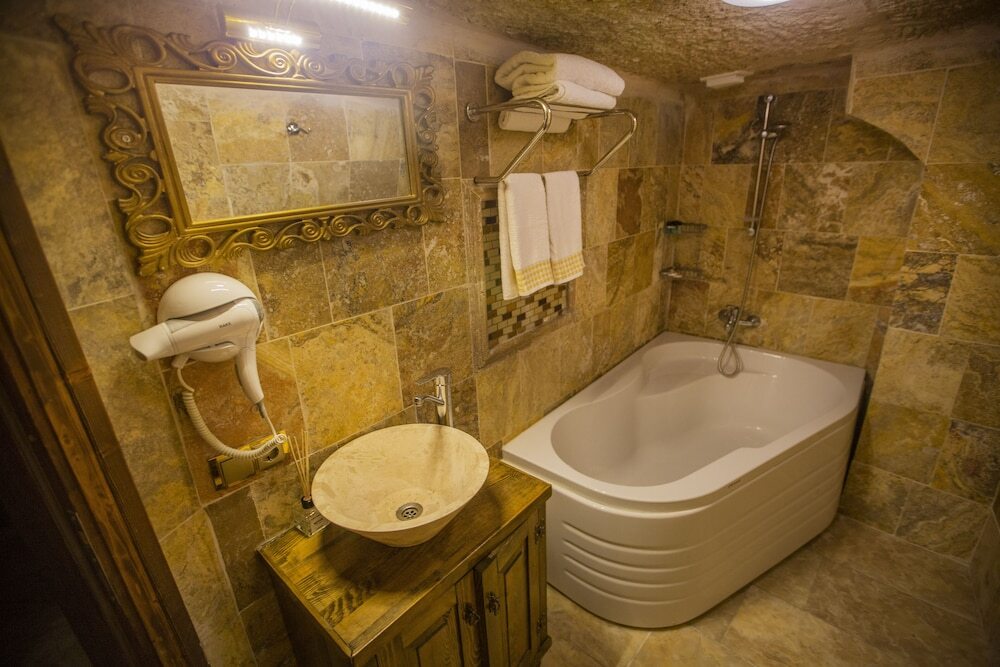 Ургуп: Royal Cave Hotel