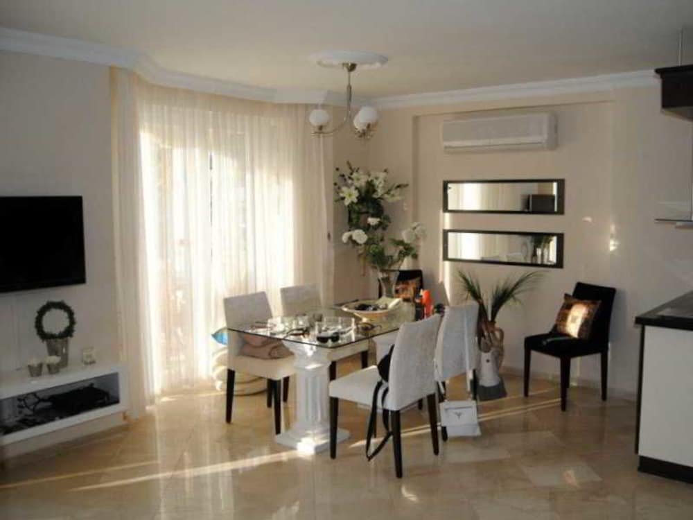 Стамбул: Seven Hotel Apartments