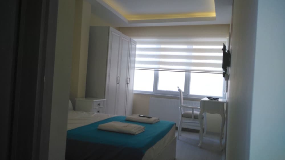 Чешмели: Yali Otel