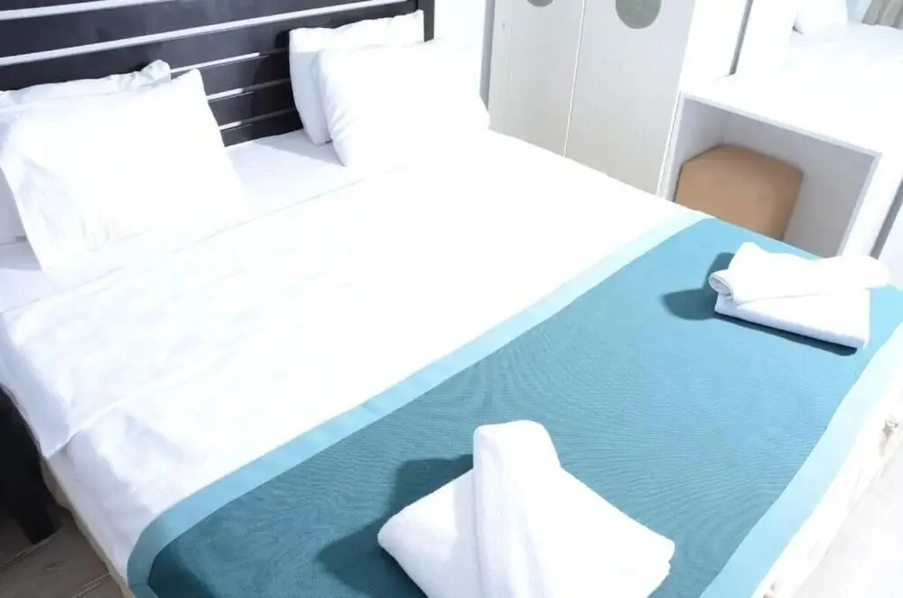 Ван: Era Gold Hotel