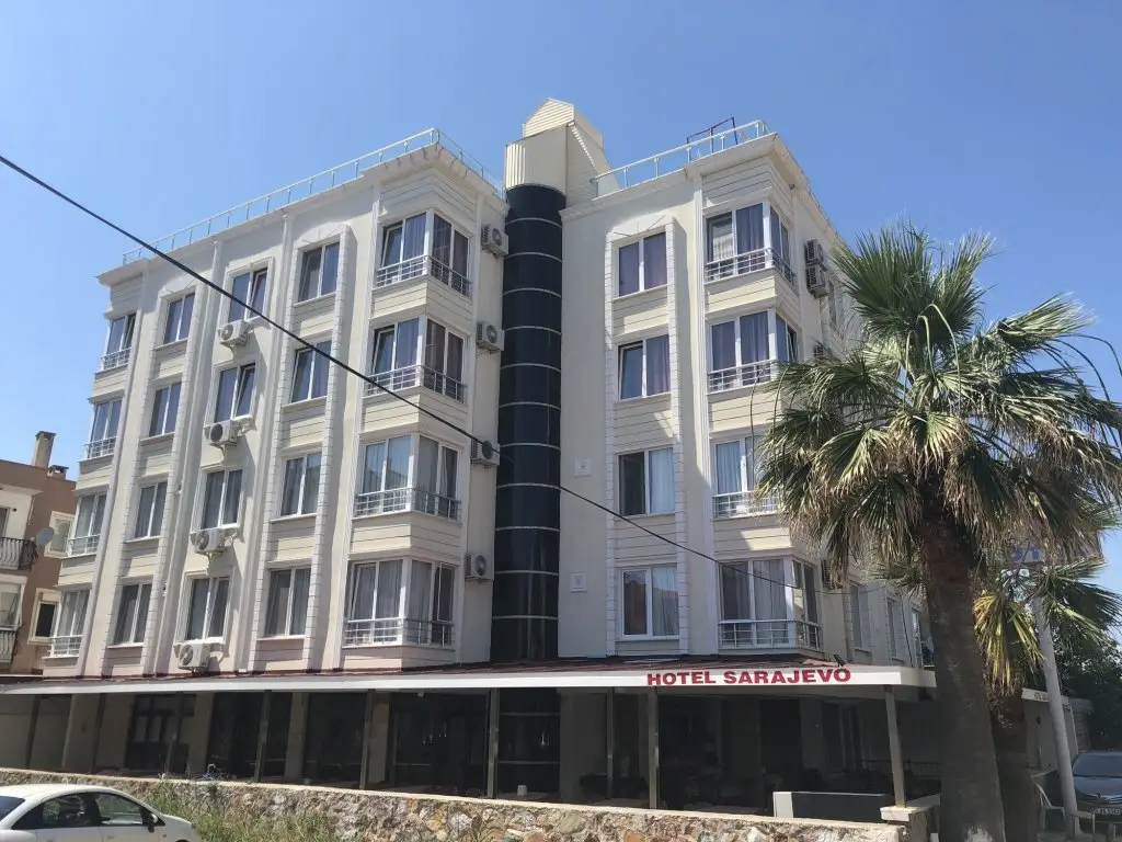 Айвалык: Hotel Sarayevo