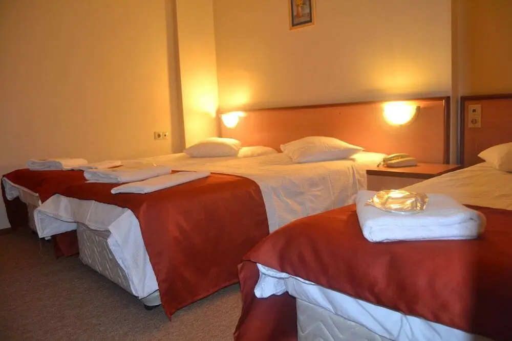 Дюздже: Düzce Han Otel