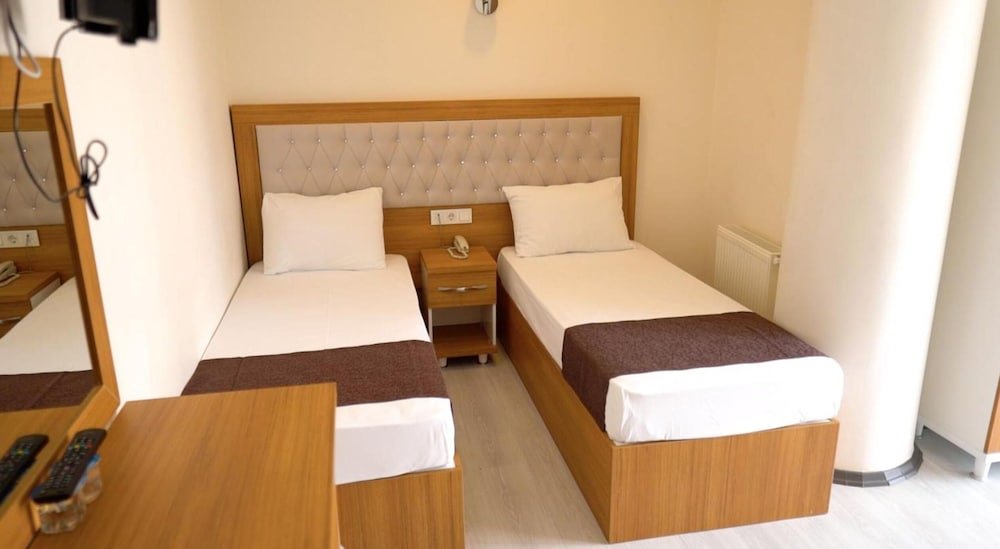 Канаккале: Güven Hotel