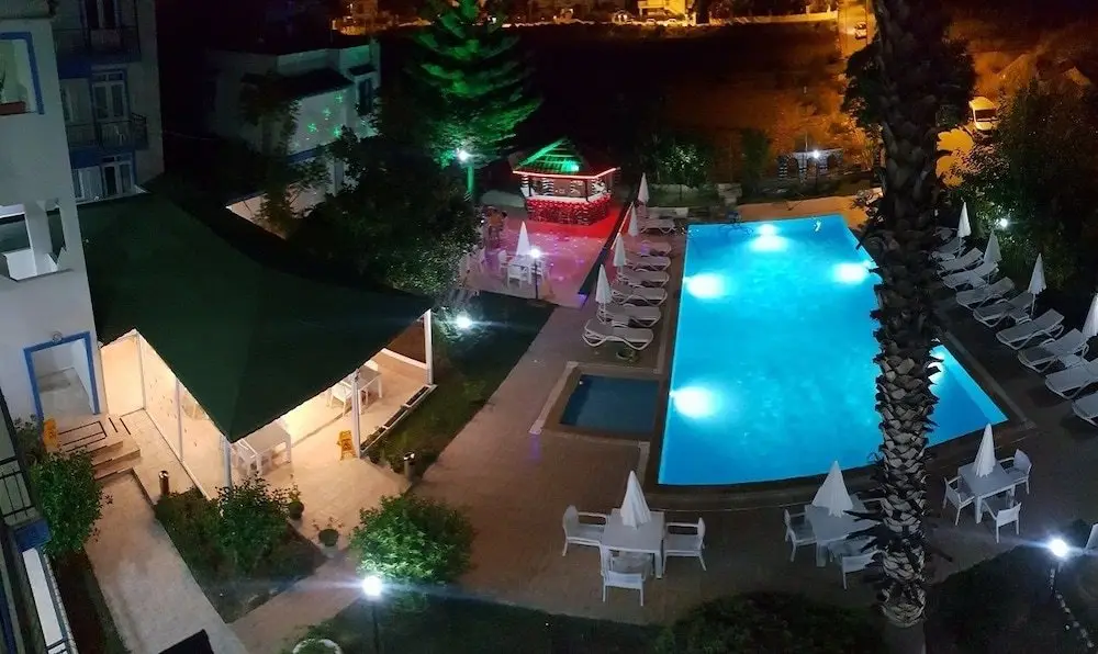 Чамьюва: Hotel Haus Eden