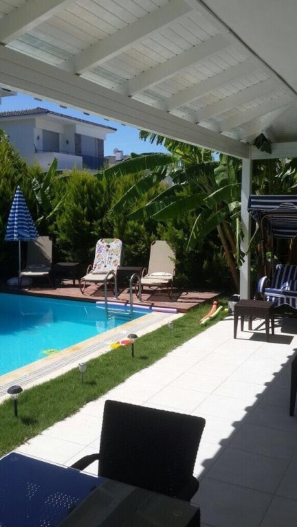 Чешме: Ozel Havuzlu Luks Villa