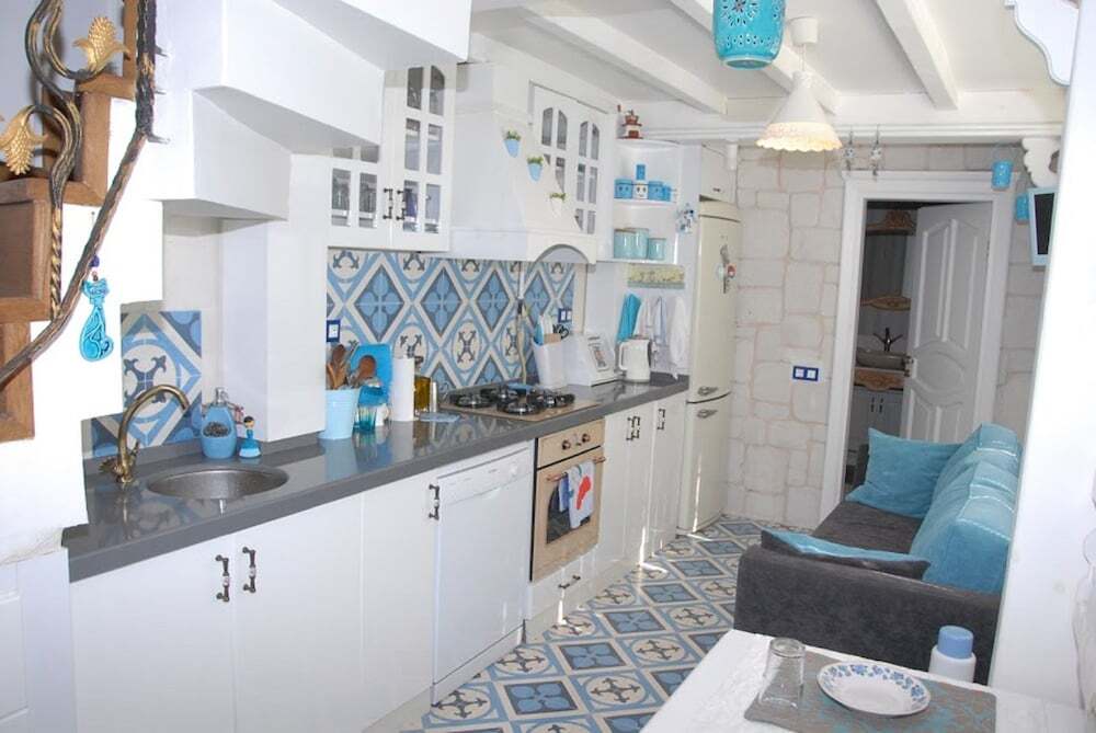 Стамбул: Dzg House