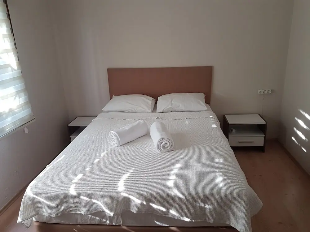 Гемлик: Serdivan Konak Otel Narli Tesisleri