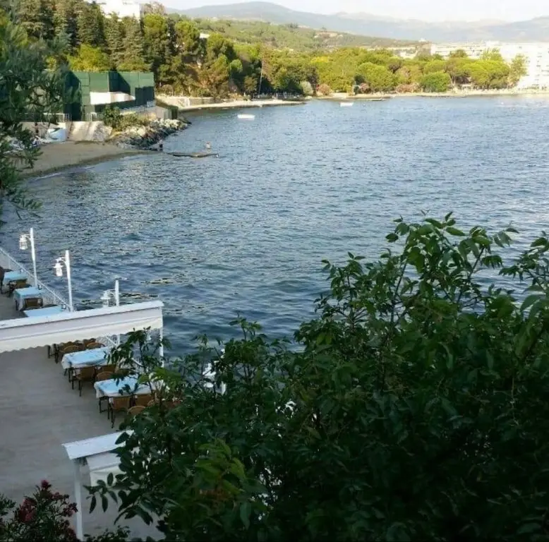 Гемлик: Serdivan Konak Otel Narli Tesisleri
