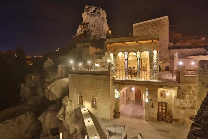 Ургуп: Abu Hayat Cave Suites