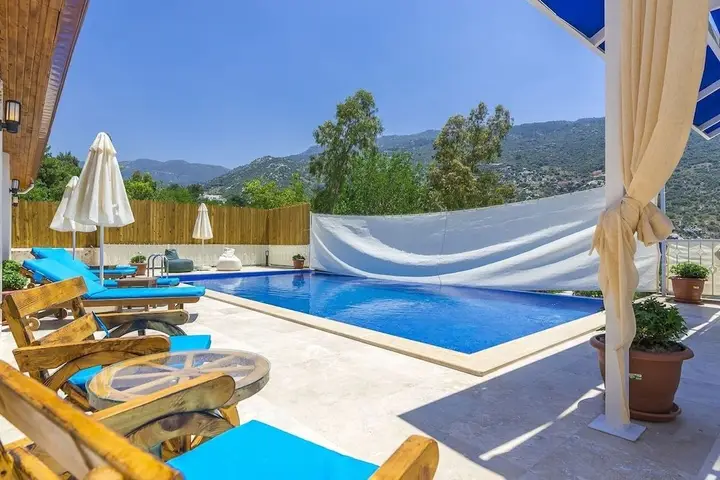 Исламлар: Villa Nefer