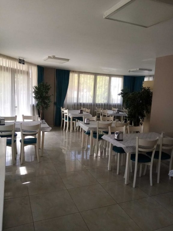 Газимир: Suya Hotel