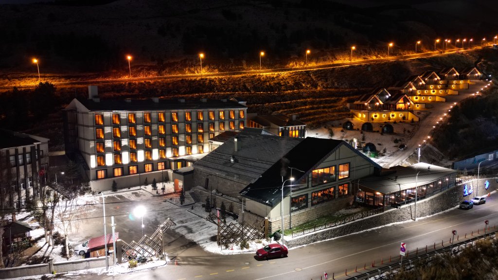 Snowdora Hotel — фото 1