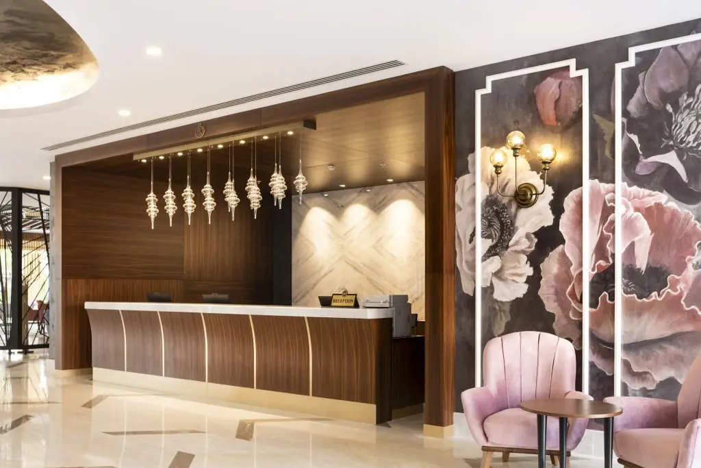 Лара: Greenwood Suites Resort
