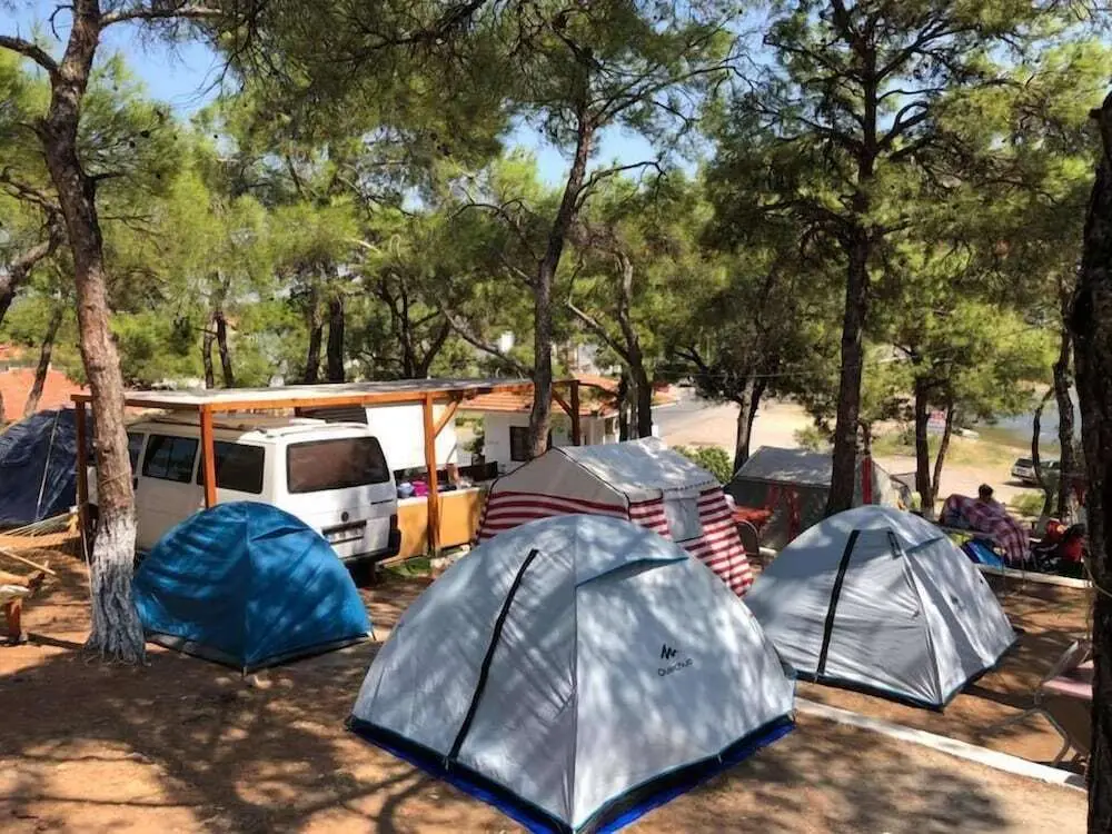 Айвалык: Camlik Kamping