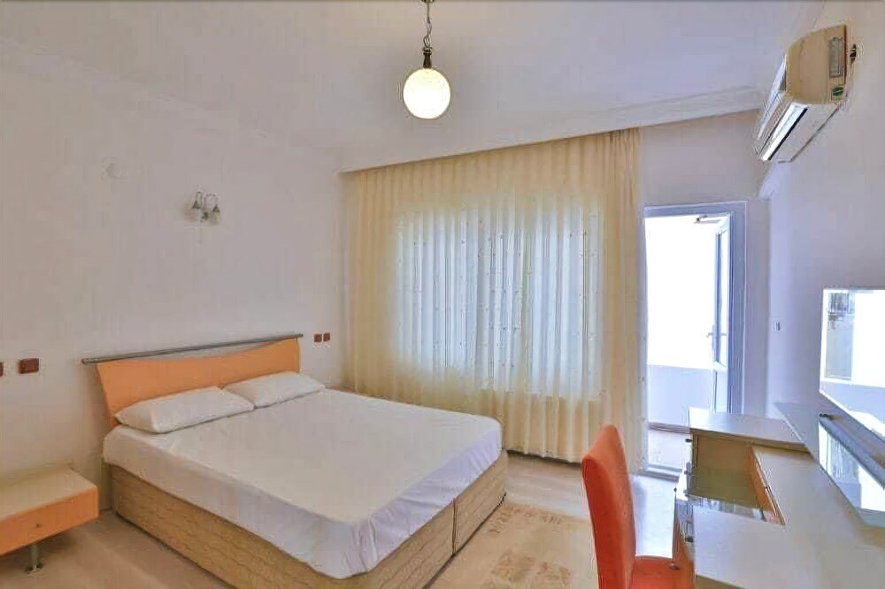 Каш: Tanem Apartment