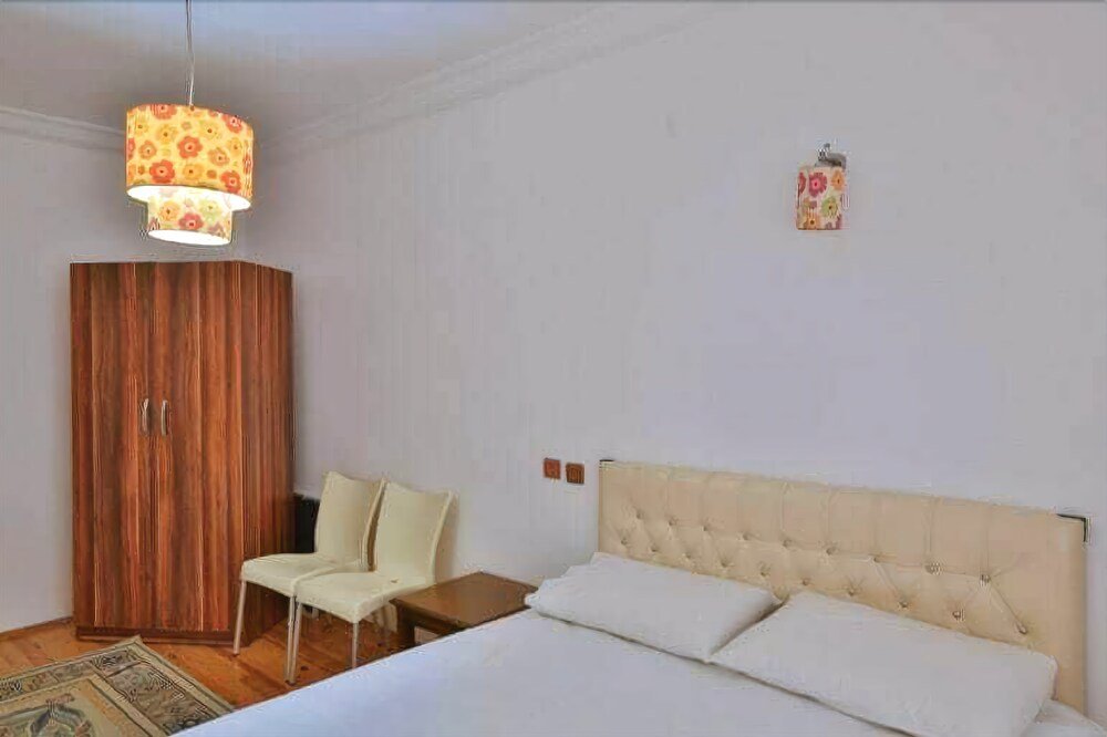 Каш: Tanem Apartment