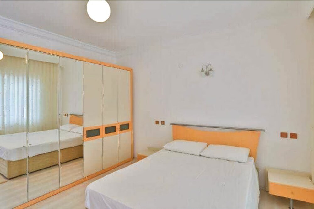 Каш: Tanem Apartment