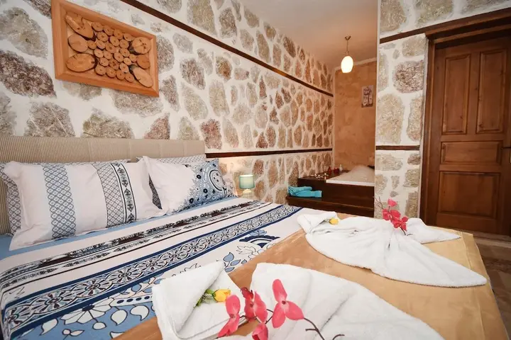 Исламлар: Villa Otantik