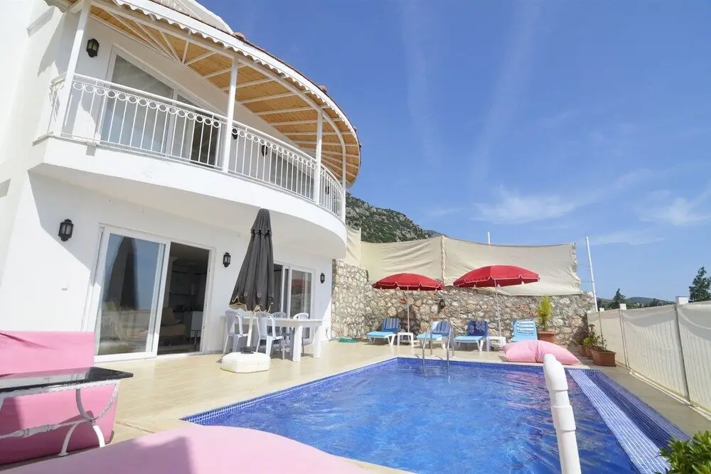 Исламлар: Villa Beyaz
