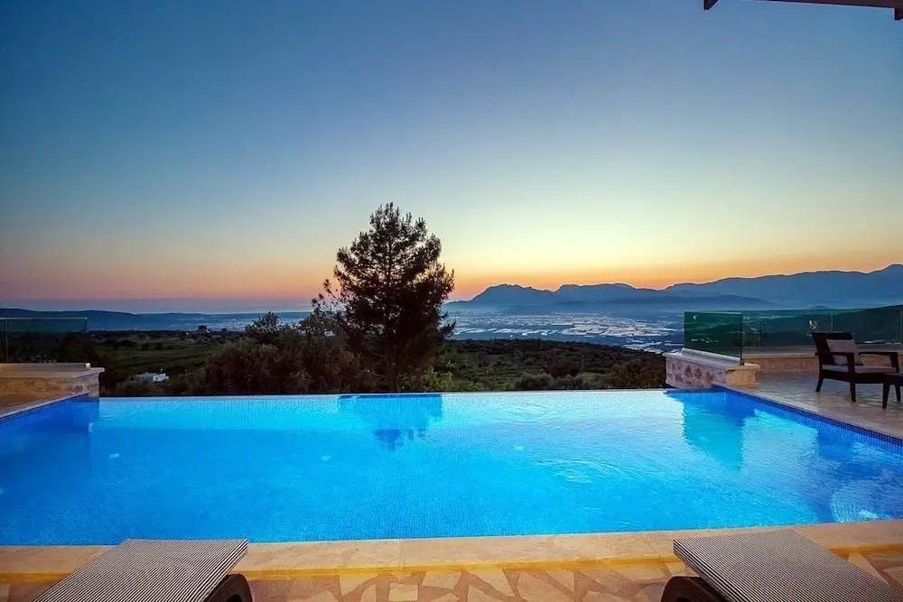 Исламлар: Villa Camli
