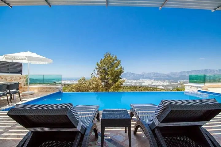 Исламлар: Villa Camli