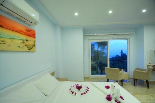 Исламлар: Villa Zara