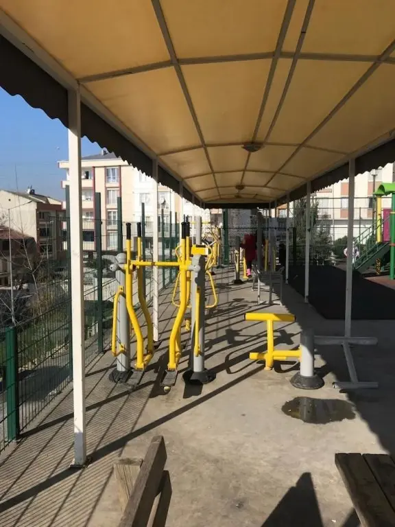 Стамбул: Fi Yaka Esensehir A8