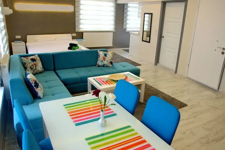 Анкара: Konukevim Mesrutiyet Large Studio 2