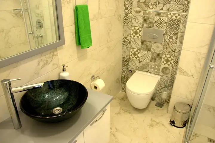 Анкара: Konukevim Mesrutiyet Studio 2